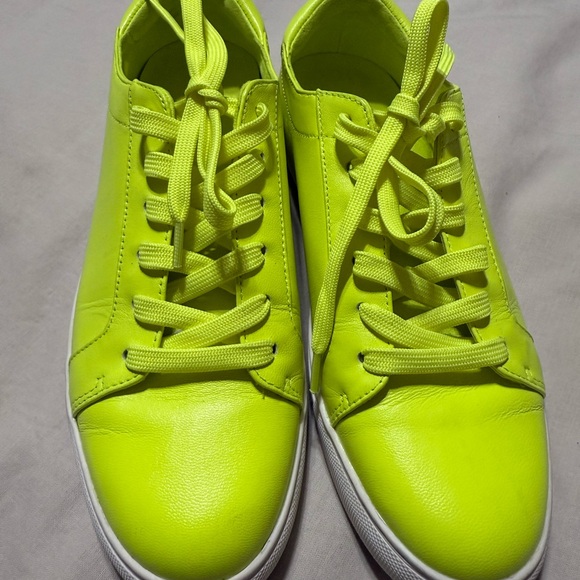 Kenneth Cole Bright Lime Women's Sneakers - Picture 2 of 6